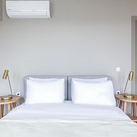 Flat With Panoramic Bosphorus View In Cihangir Istambul Exterior foto