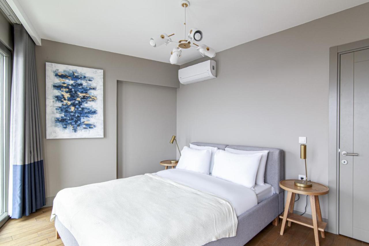 Flat With Panoramic Bosphorus View In Cihangir Istambul Exterior foto