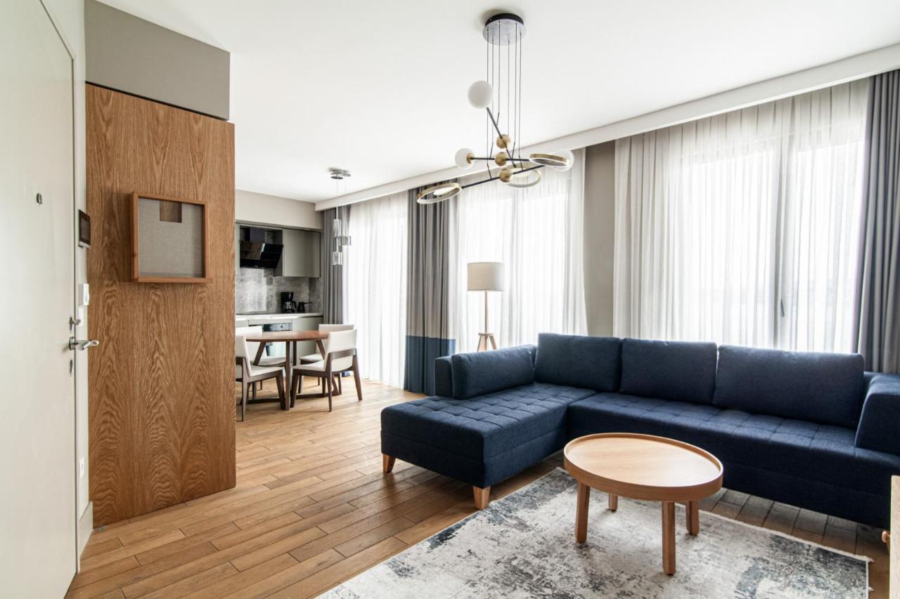 Flat With Panoramic Bosphorus View In Cihangir Istambul Exterior foto
