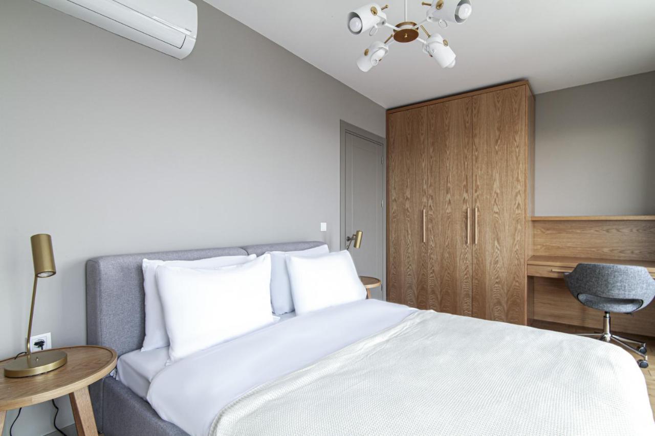 Flat With Panoramic Bosphorus View In Cihangir Istambul Exterior foto