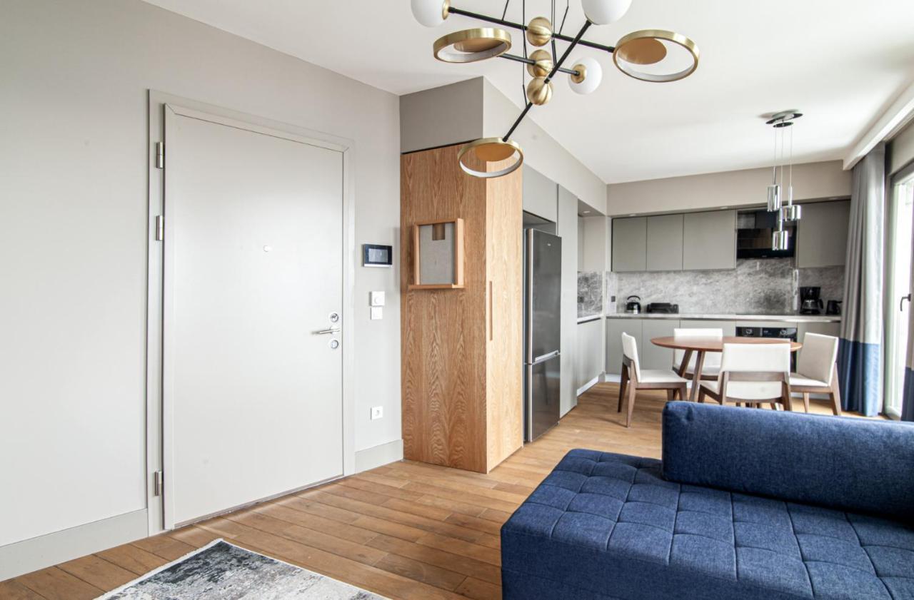 Flat With Panoramic Bosphorus View In Cihangir Istambul Exterior foto